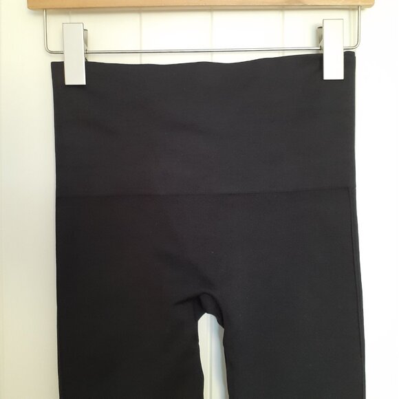 Set of 2 Spanx Look At Me Now Seamless Leggings Black Blue Size M - Picture 4 of 14